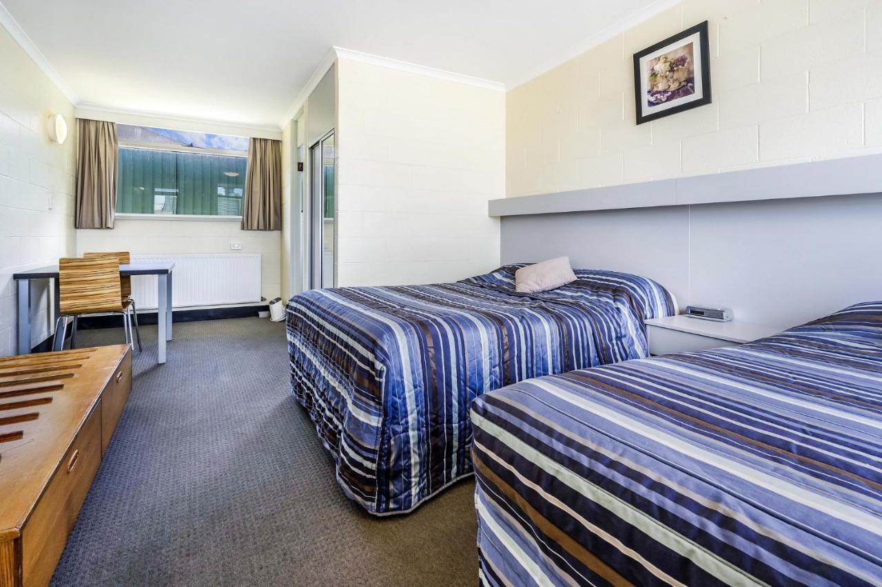 Top Of The Town Hotel Motel Burnie Exteriér fotografie
